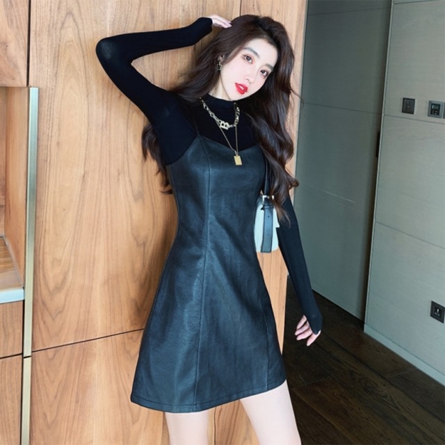 フェイクレザー ワンピース セットアップ 春 レディース 韓国 ファッション フレアミニワンピース Puレザー エコレザー ワンピ ハイネック ニットトップス 2点セット 春物 コーディネートセット トレンド レザー調 ミニワンピース Vestito フェイクレザー ワンピース セットアップ 春 レディース 韓国 ファッション フレアミニワンピース Puレザー エコレザー ワンピ ハイネック ニットトップス 2点セット 春物 コーディネートセット トレンド レザー調 ミニワンピース Vestito