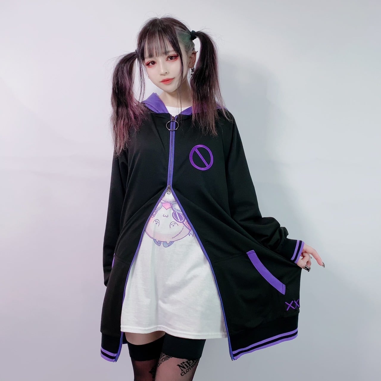 【和泉つばす×NieR】DOUBLE ZIP PARKA | NIER CLOTHING powered by BASE