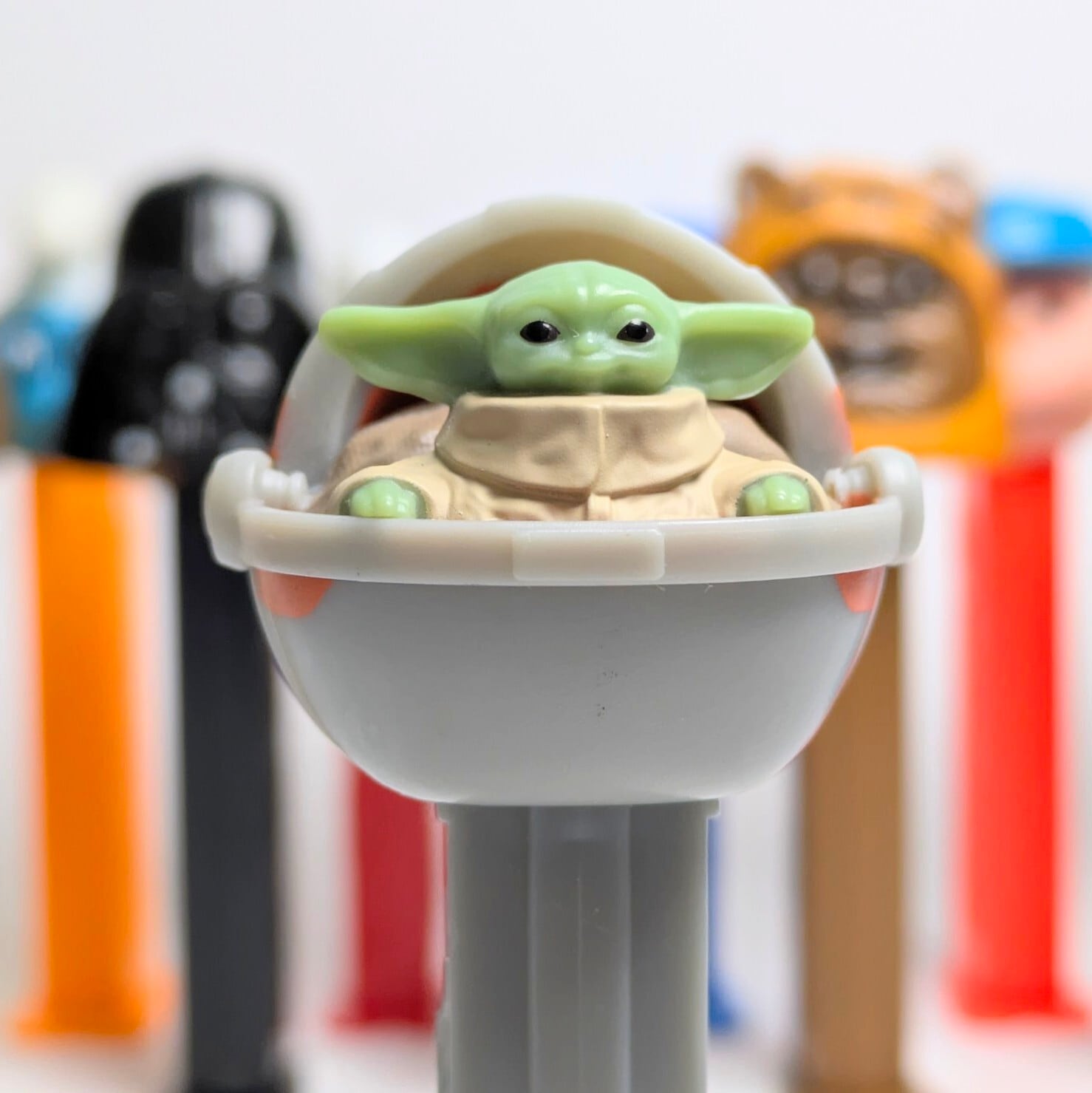 ☆ VINTAGE2000年代ー ☆【 STARWARS / マンダロリアン ) 】PEZ