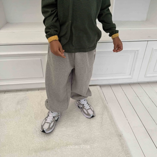 《送料無料》予約:ポケットジョガーパンツ【ANDBUTTER】