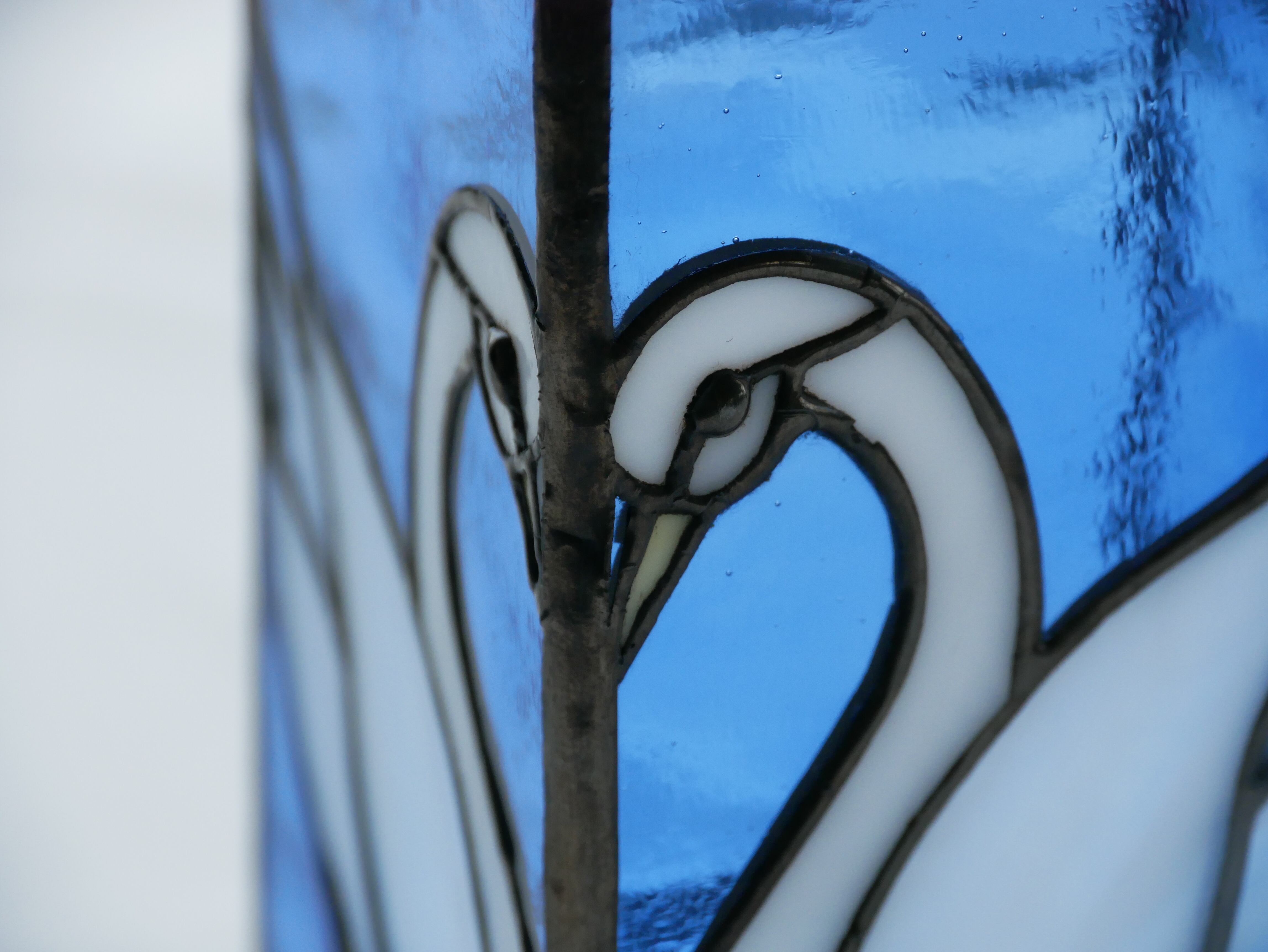 レトロ ステンドグラス 窓枠 白鳥