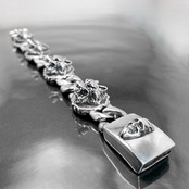 WOLVES CHAIN BRACELET with RUBY / ウルヴスチェーンブレスレット・ルビーアイズ