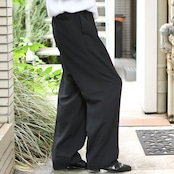 black 2tuck slacks