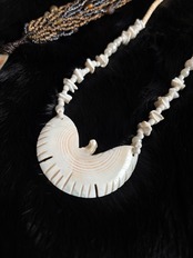 white shell statement long necklace-5142-8