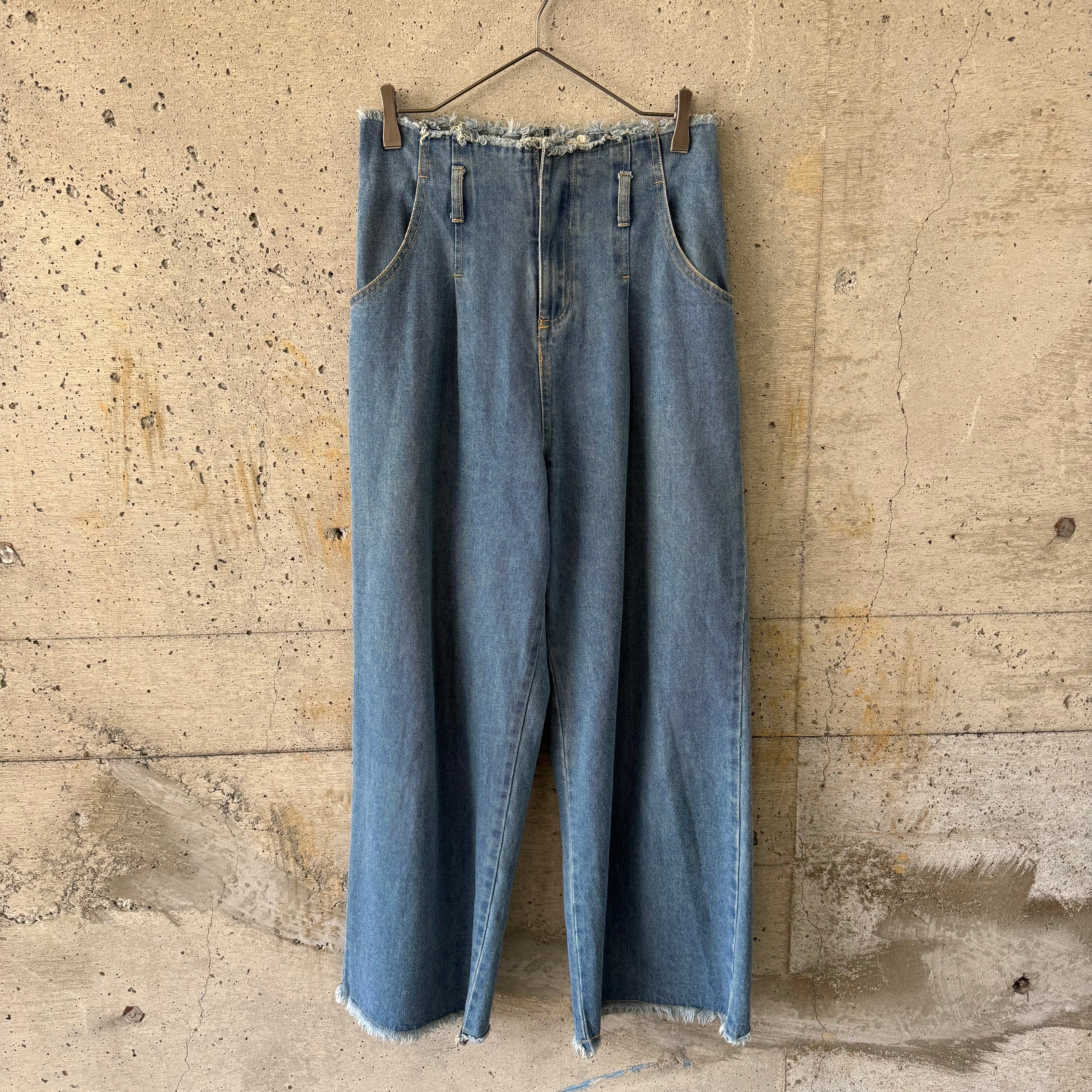 Fringed denim pants