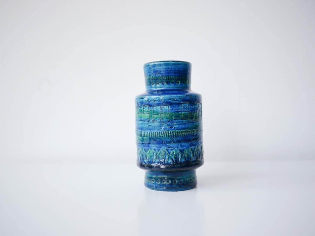 Bitossi Rimini Blue vase by Aldo Londi | NO AGE