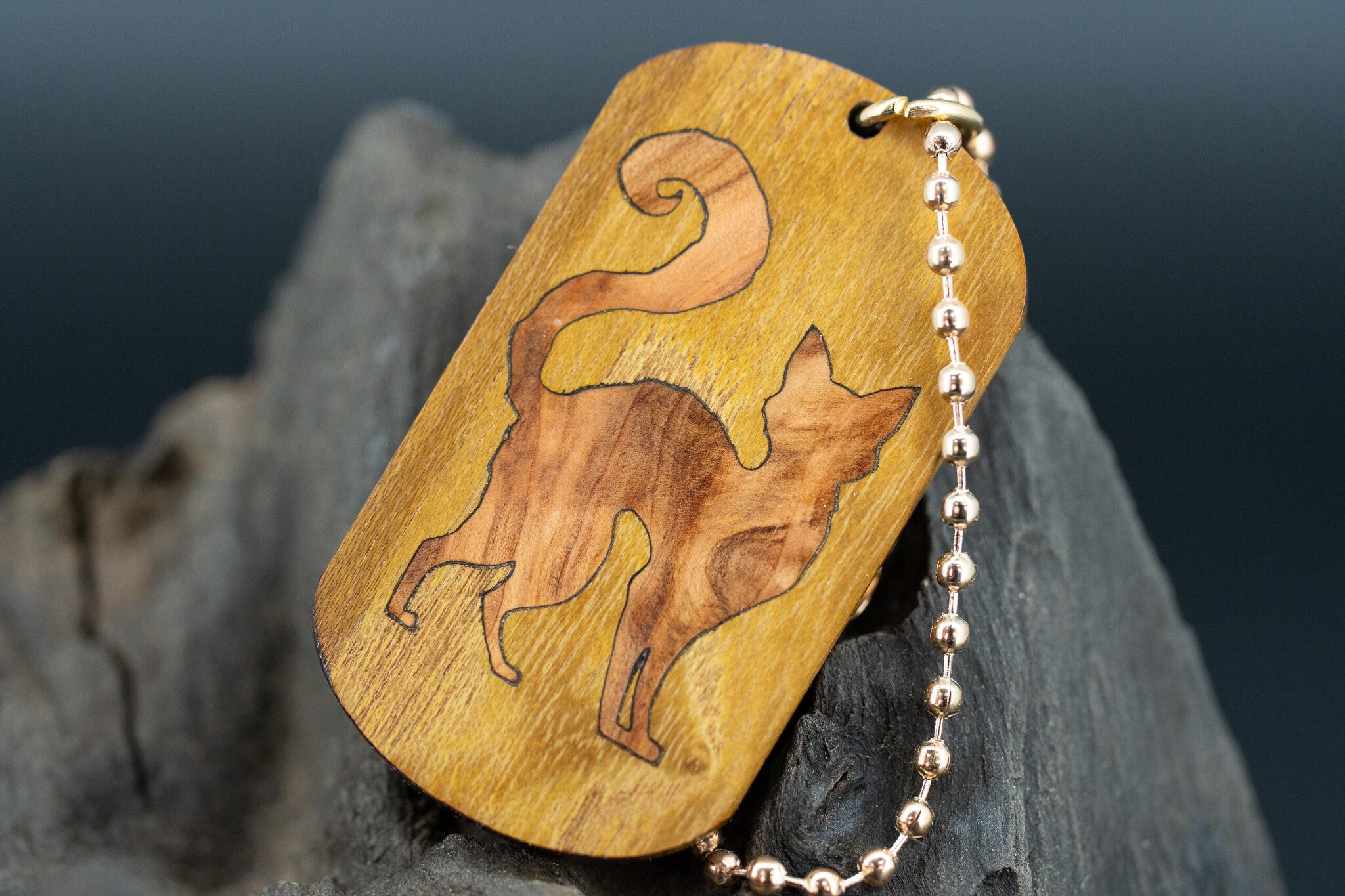 御蔵島産 金桑 | 木軸ペン工房 金杢犀