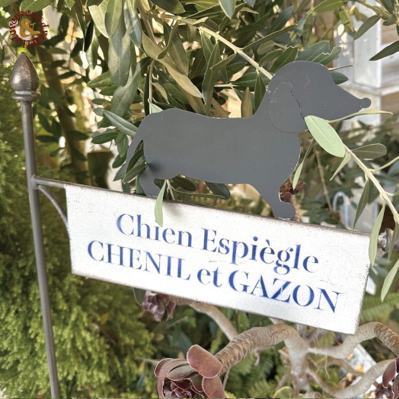 ダックスフント ガーデンピック 大きい｜存在感抜群 犬シルエット