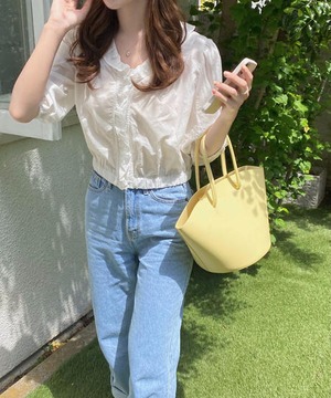 《即納商品》date frill blouse (ivory / black)