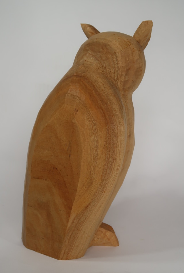 The Silent Watcher ― An Original Owl Sculpture by Tessō Mori