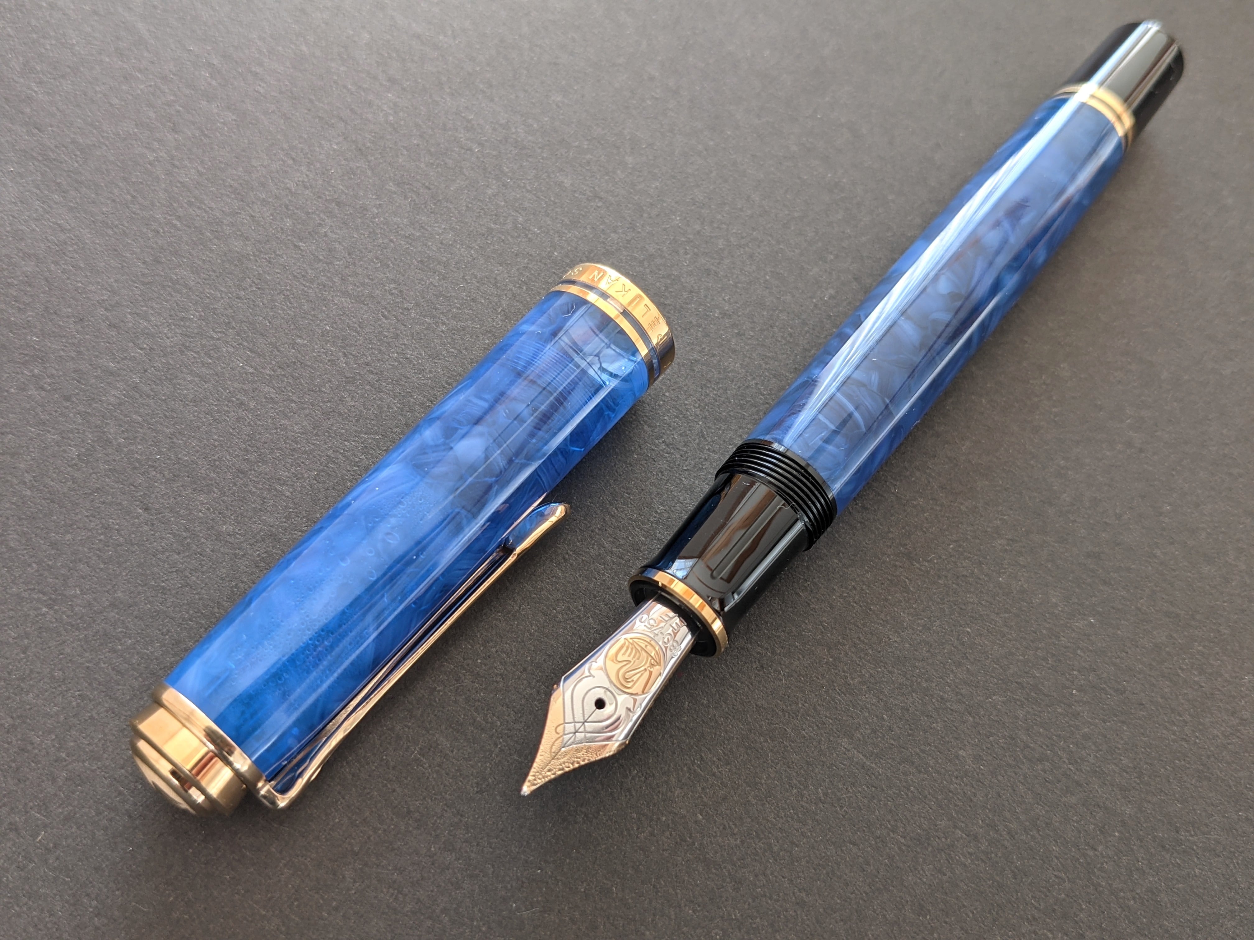 Pelikan ペリカン 万年筆 スーベレーン M800 ブルー・オ・ブルー新品