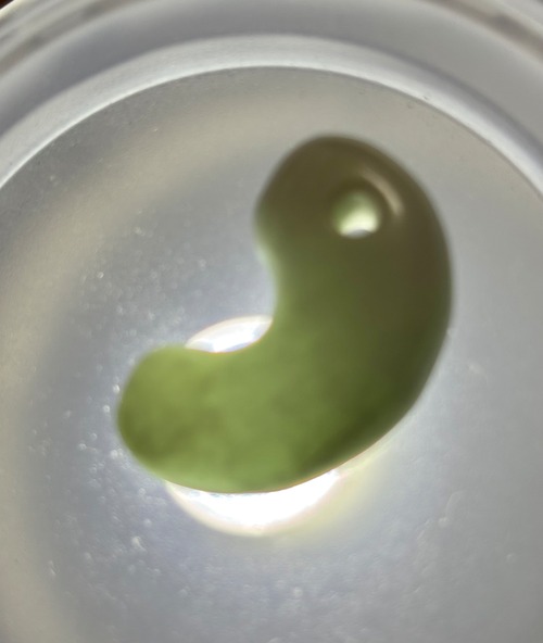 糸魚川翡翠　〜勾玉〜　白翡翠　透過度抜群　　（IM -0019）・画像9