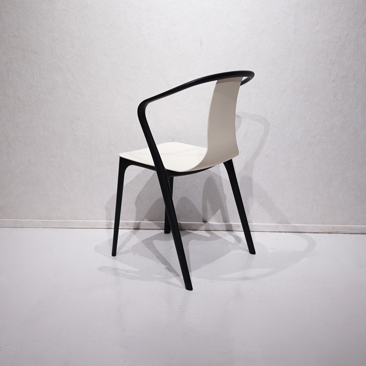 Vitra Belleville Chair / モダン 北欧 デザイナーズ チェア ベルヴィルチェア ヴィトラ ダイニングチェア / Ronan&Erwan（HAY,Magis,Artek）