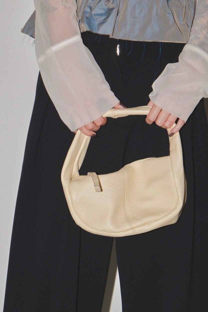 TODAYFUL Leather Wrap Bag レザーラップバッグ Cream | planet3rd