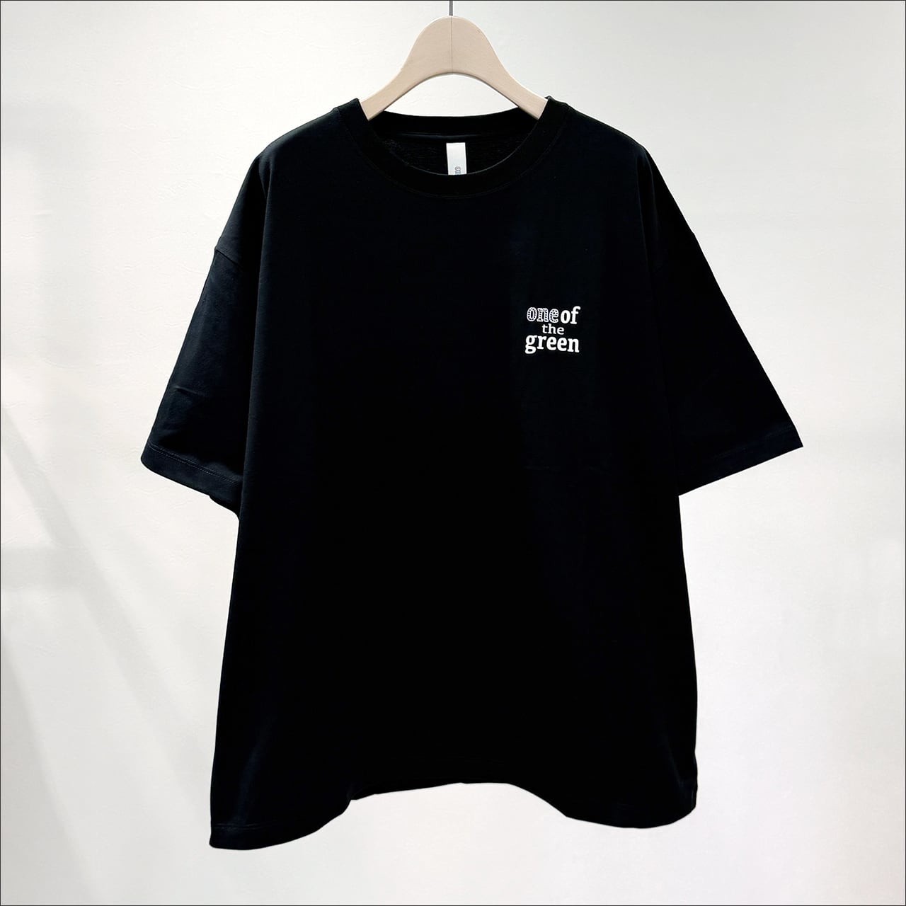 fuckthatnerdsohp Tシャツ メンズ greeny One of the green ロゴプリントTシャツ *メンズサイズ (ホワイト