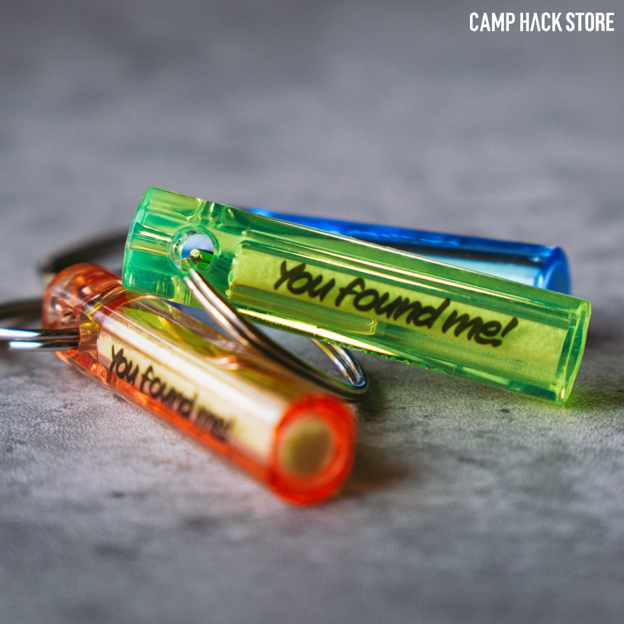 タフな蓄光キーホルダー「ナイグロー」 | CAMP HACK STORE
