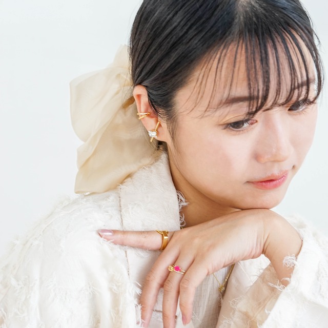 【エクラ  E09】イヤーカフ