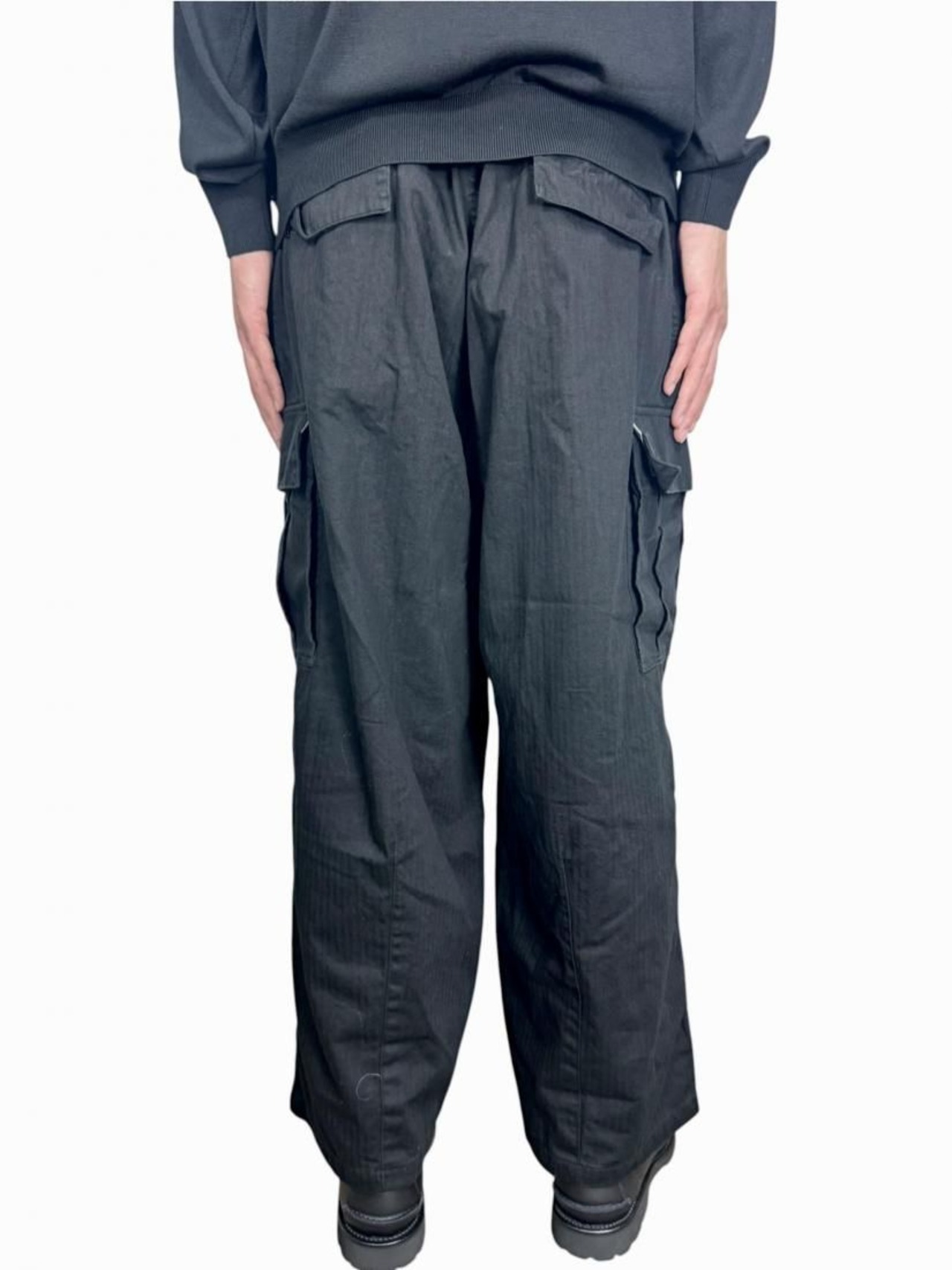 【is-ness】Herringbone 6-Pocket Pants