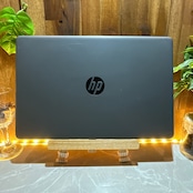 おすすめモデル‼️HP 250 G7☘Core i7第8世代☘メモリ8GB☘️SSD256GB☘️フルHD☘大型ノートパソコン