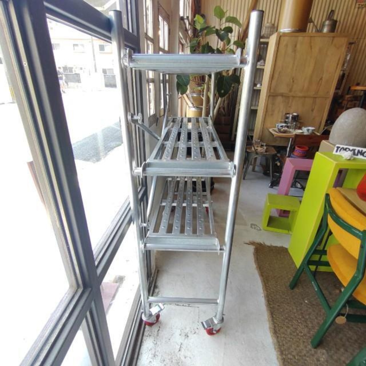 【倉庫直送可能】スカフォールドライクシェルフ　(別途送料￥2000加算)　シェルフ　インダストリアル　足場風　ガレージ　メッキ