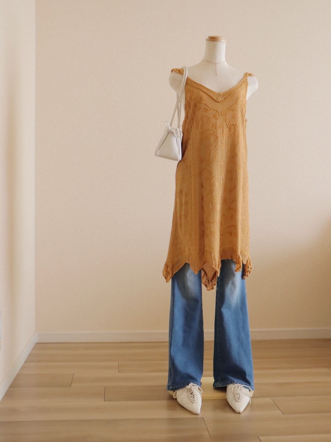 ●90s made in INDIA embroidery frill asymmetric hem design cotton & rayon mini dress