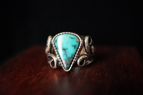 『一点物』”Kingman Turquoise” Ring