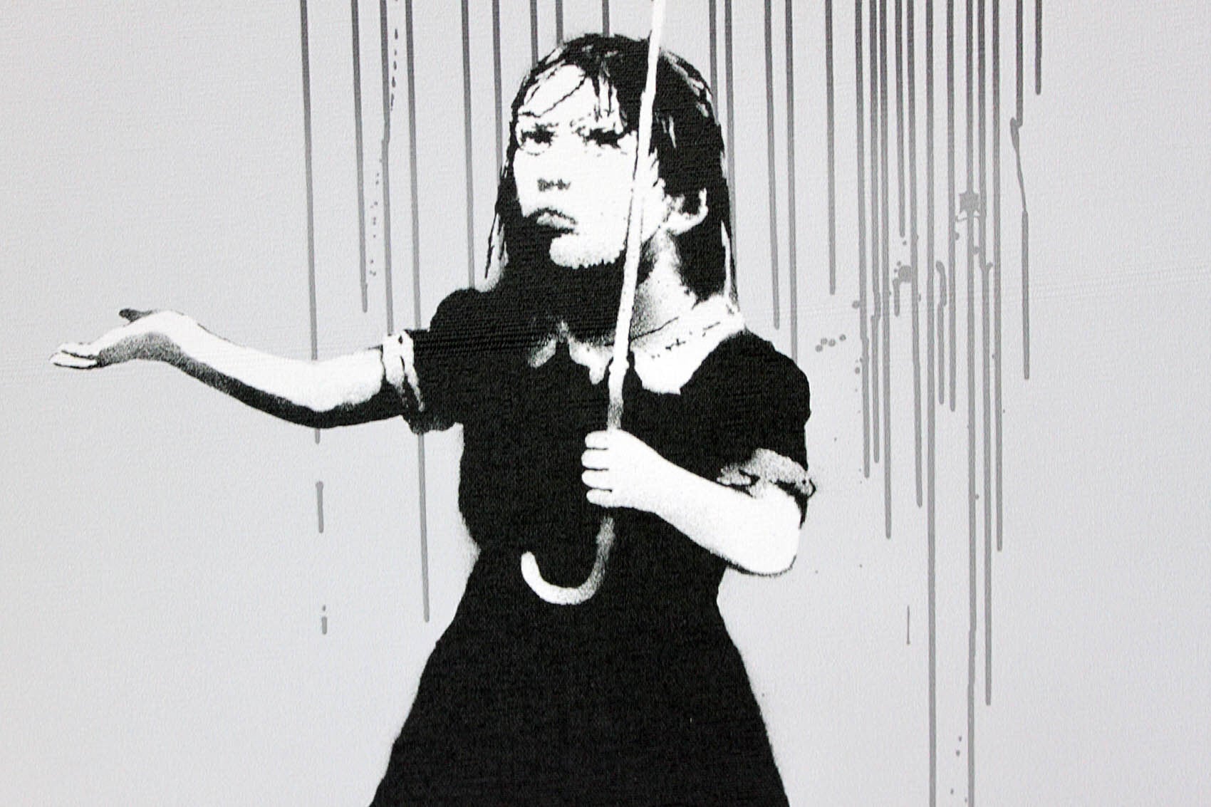 バンクシー「ガール ウィズ アンブレラ/Girl With Umbrella」展示用フック付きキャンバスジークレ