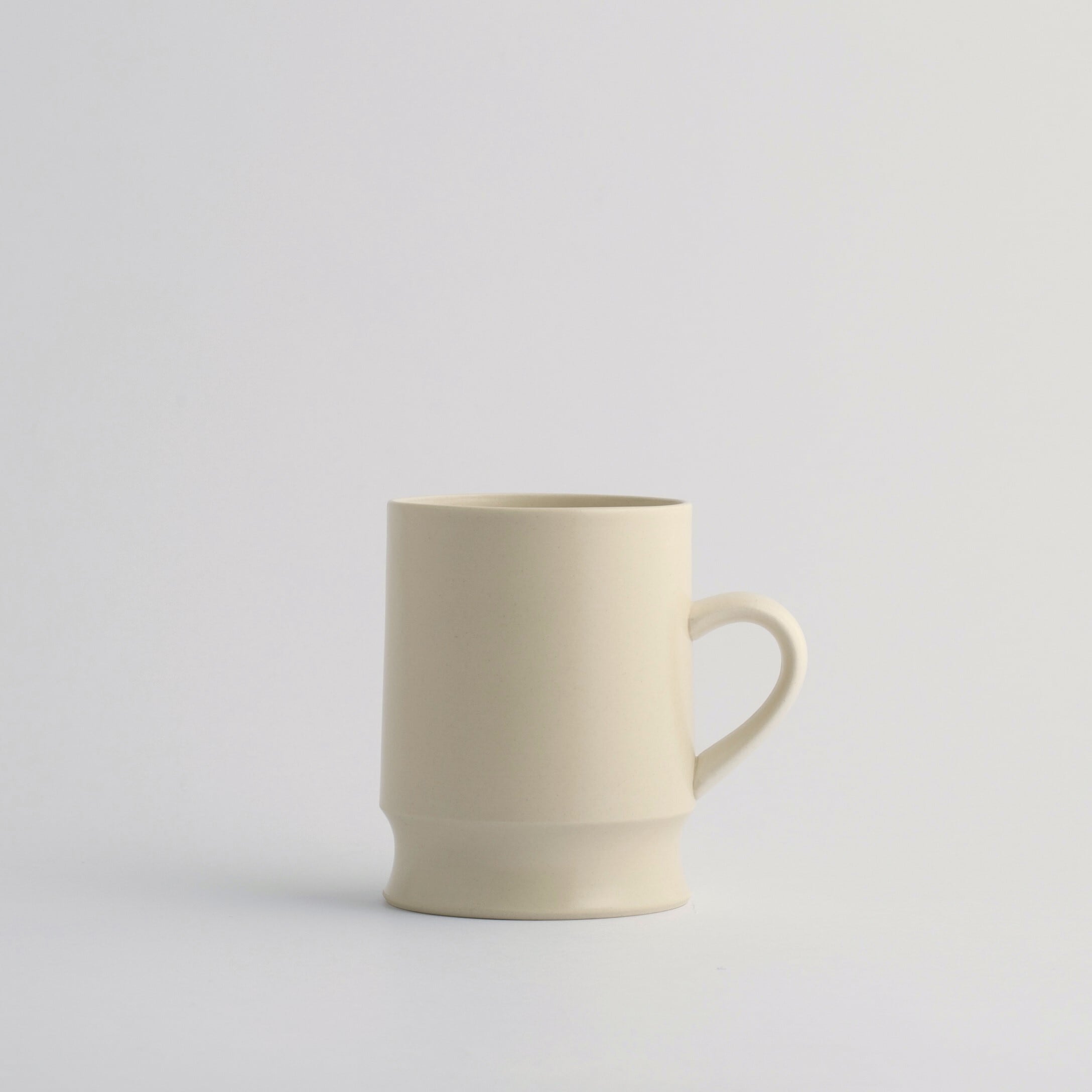 Une / Mug cup（クレイベージュ）