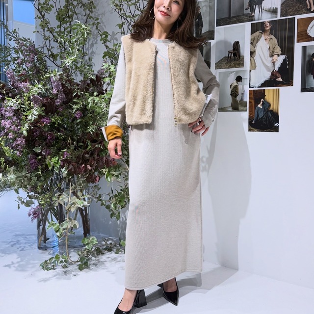 シニオン CHIGNON ﾌｪｲｸﾌｧｰﾄﾞｯｷﾝｸﾞﾍﾞｽﾄ