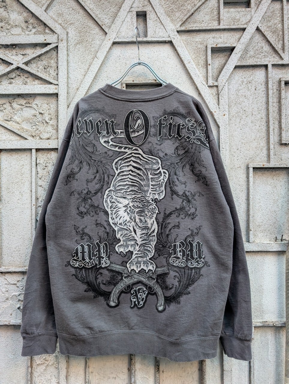 "TIGER" both side print sweat