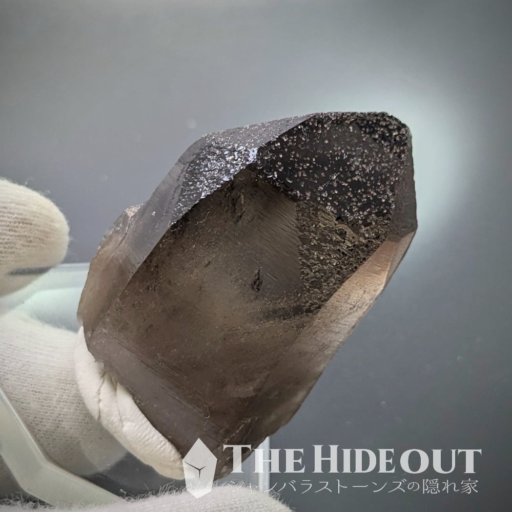 日本国産鉱物標本021 鳥取県三朝町煙水晶（スモーキークォーツ