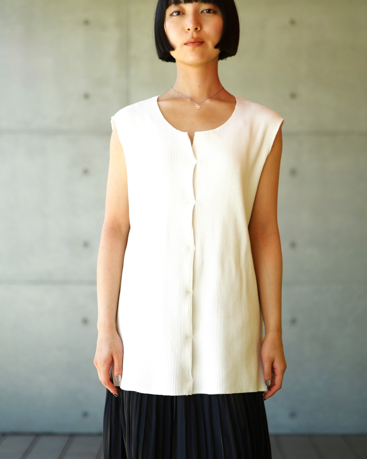 METHO  - Through fit No sleeves : Whit：long