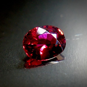 深い”真紅”の輝き 0.2ct 天然 ピジョンブラッド ルビー