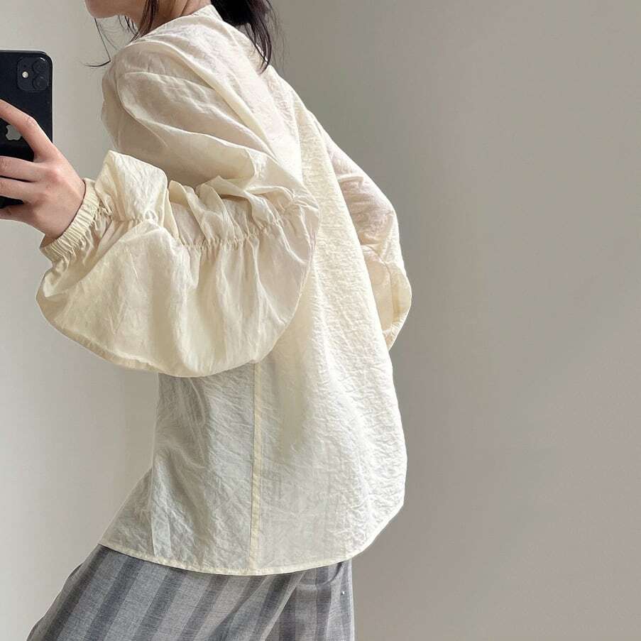 Vネックギャザートップス 10177