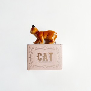 Animal accessory tray (cat)