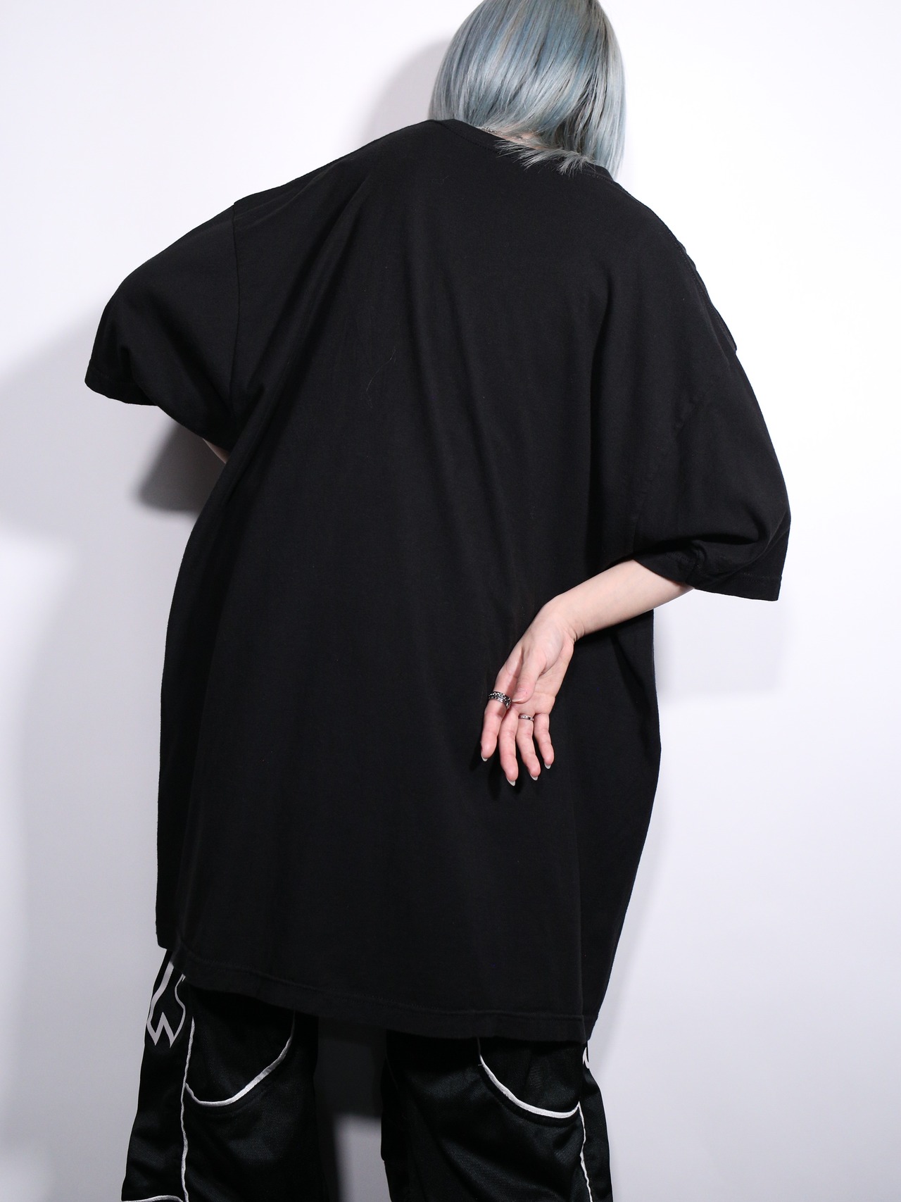 "トガヒミコ" XXL over silhouette tee - 6