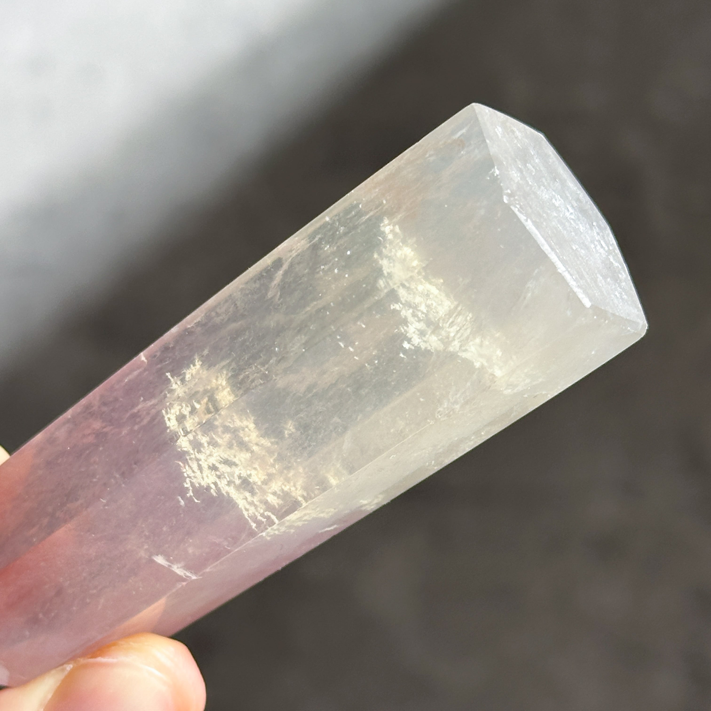 レインボーフローライト タワー61◇ Rainbow Fluorite ◇天然石・鉱物