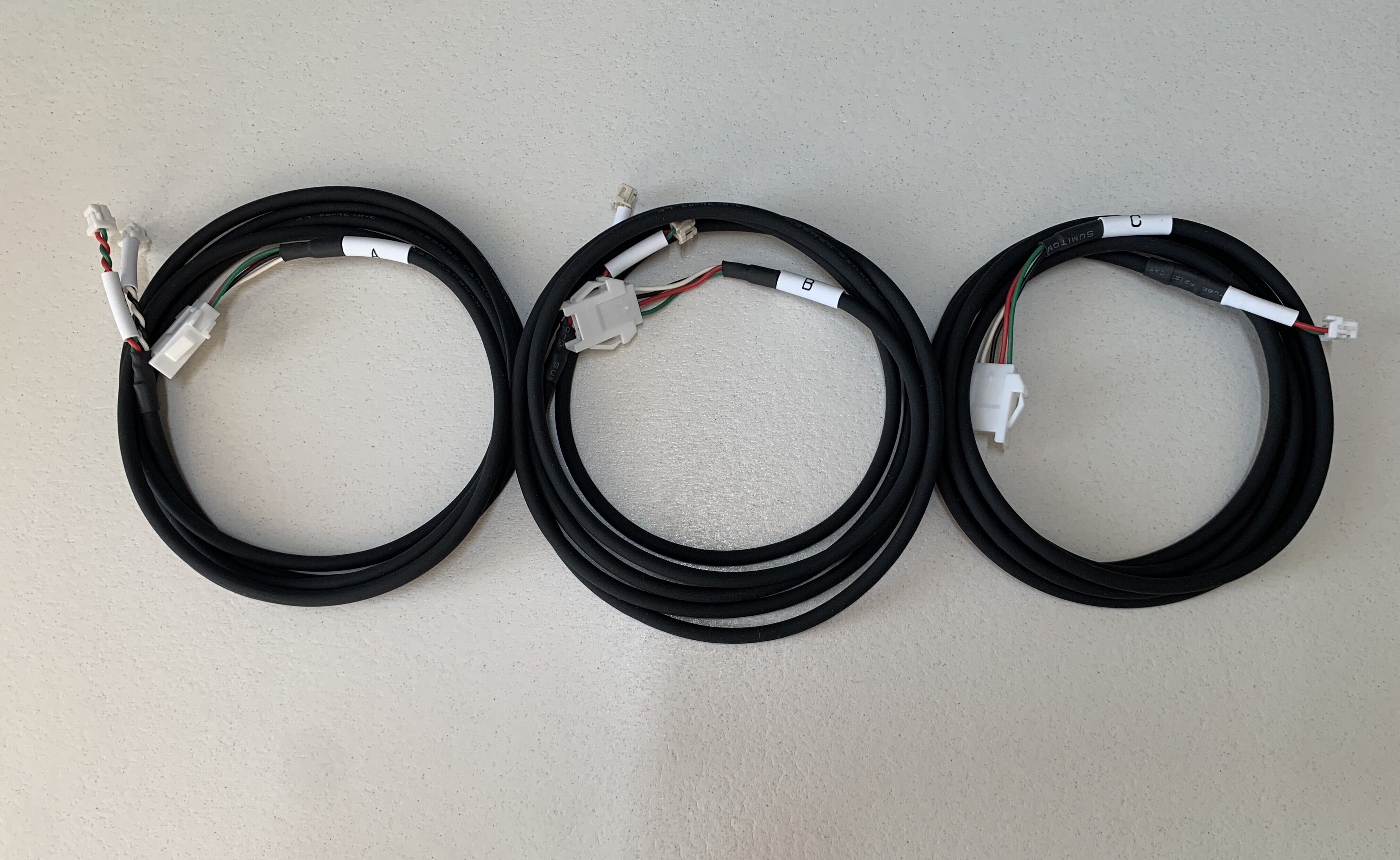 8chイヤホンコンバーターユニット+大都技研用ハーネス(6ch) コンバーターユニット用ハーネス1.5m (XA8Pin→XA4Pin×2) | おさまる商店