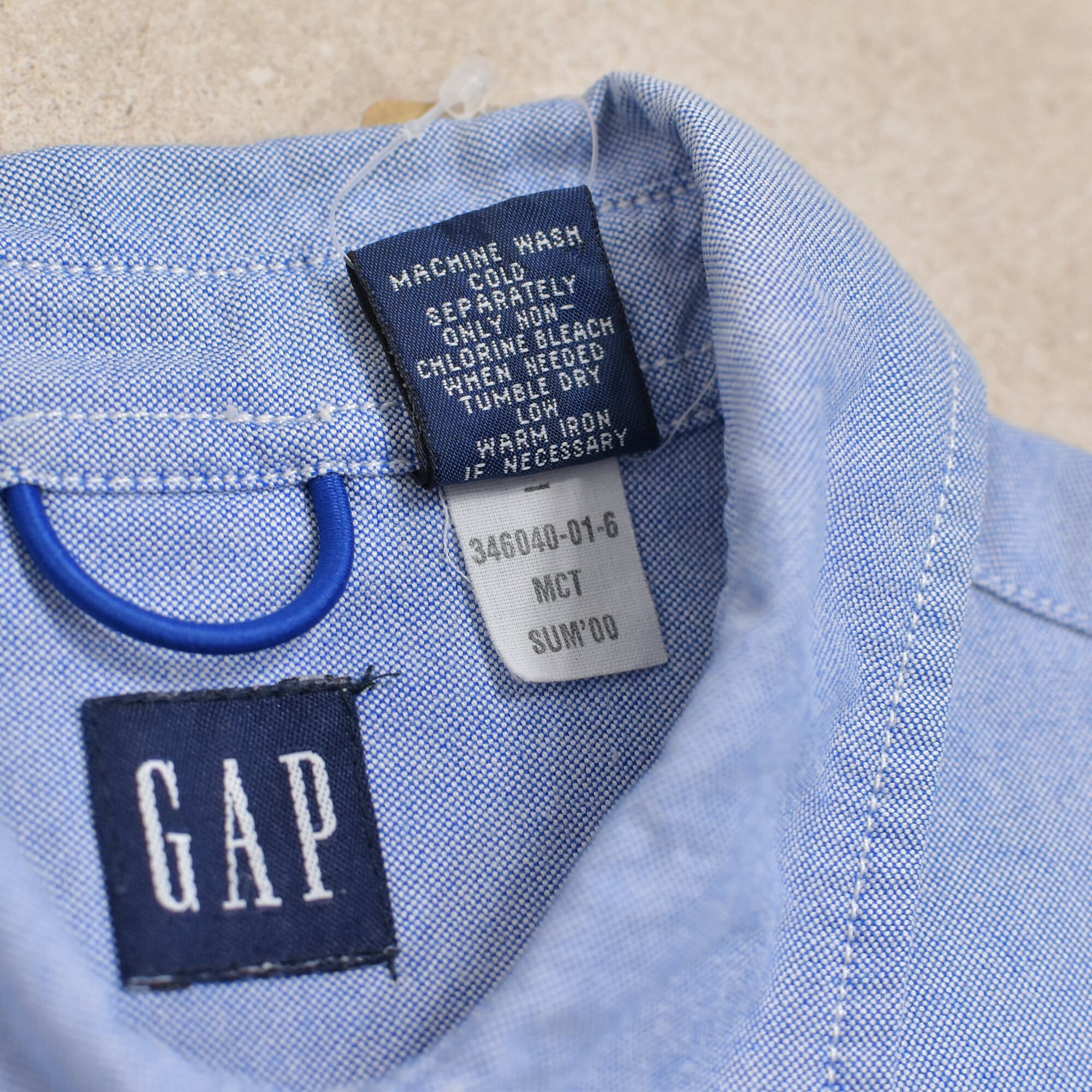 00s OLD GAP chambray shirt | 古着屋 grin days memory 【公式 00s OLD GAP chambray shirt | 古着屋 grin days memory 【公式
