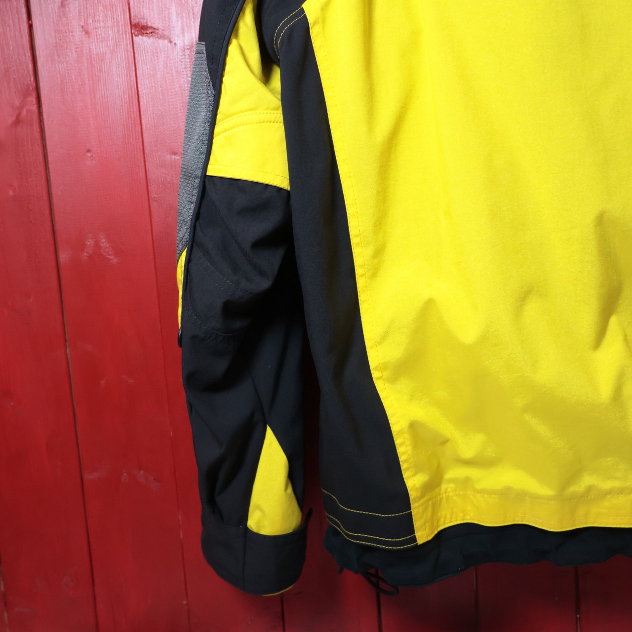 THE NORTH FACE マウンテンジャケット ギミックモリモリ系 イエロー×ブラック ノースフェイス