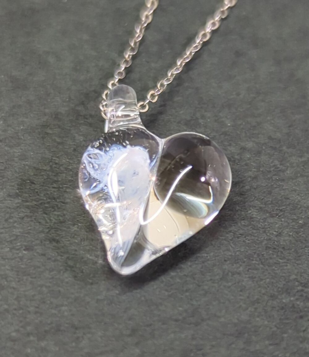 こころの形 遺骨ガラス ハートのネックレス（Clear） | glass with