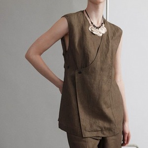 chestnut crossover vest  00298