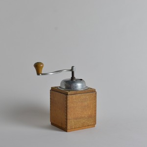 Coffee Mill / コーヒー ミル 【A】〈 珈琲 / カフェ / 店舗什器 / ディスプレイ / アンティーク / ヴィンテージ 〉112347