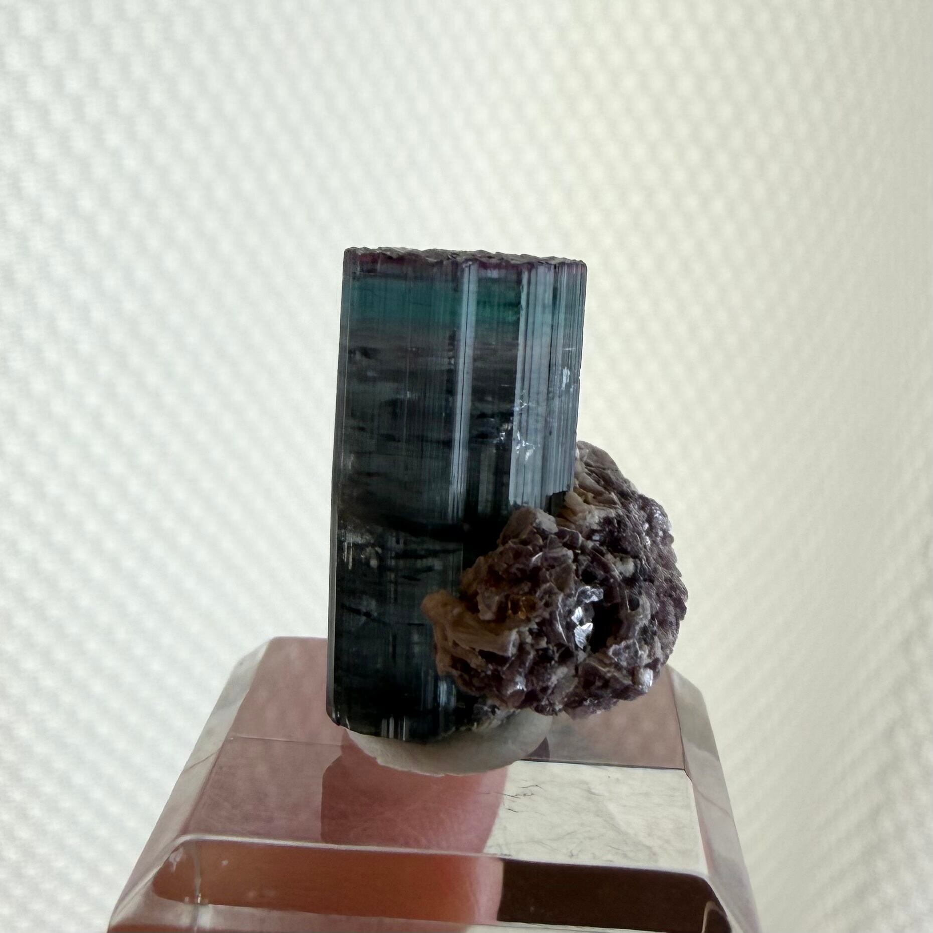 エルバイト / レピドライト【Elbaite with Lepidolite】ブラジル産