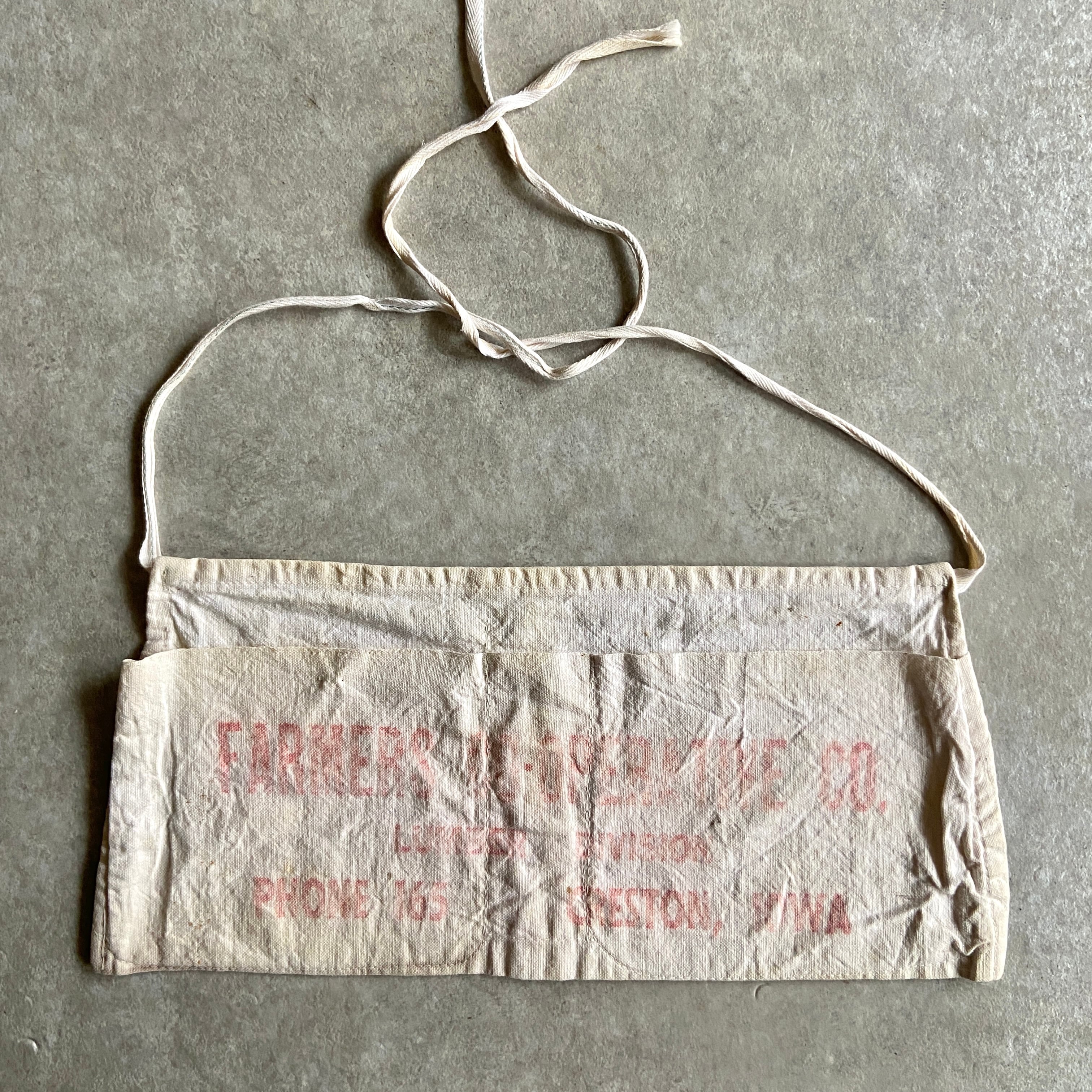 Vintage Apron G983