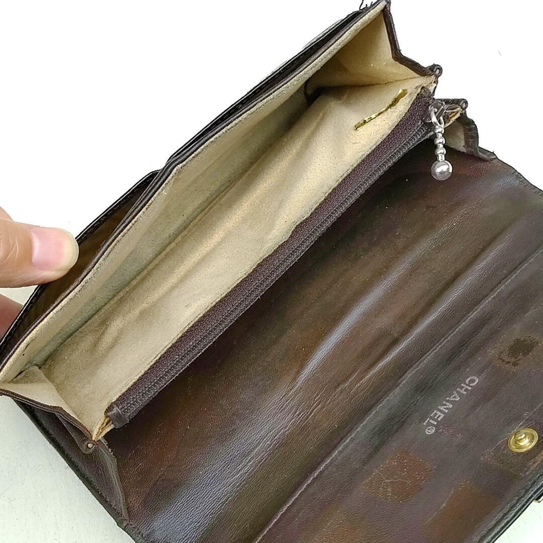 CHANEL シャネル チョコバー 二つ折り 財布 パテント エナメル