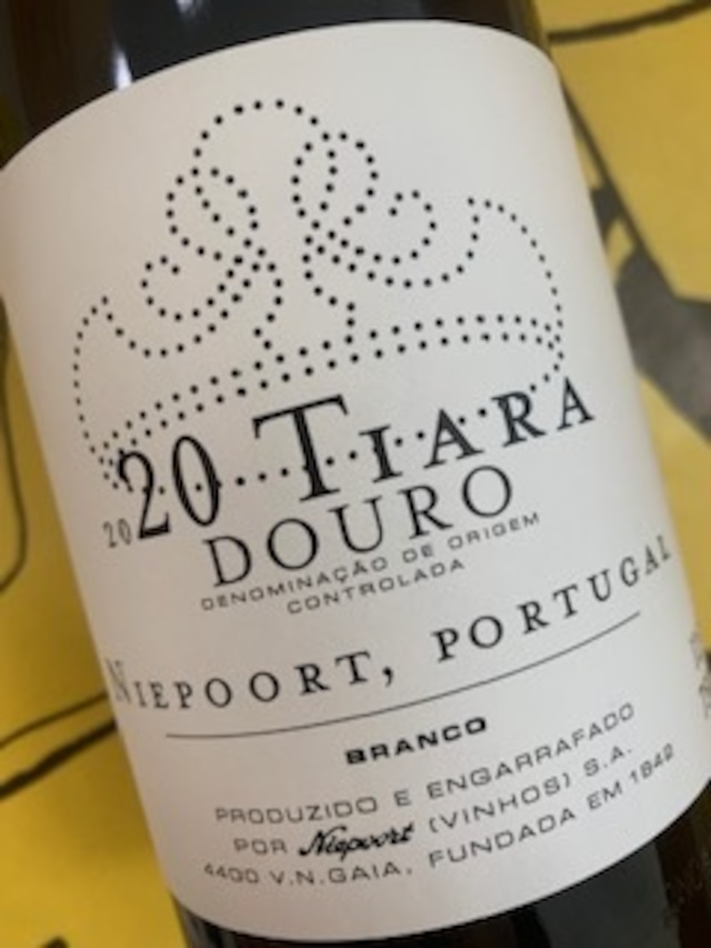 ティアラ　2020　ニーポート　白ワイン