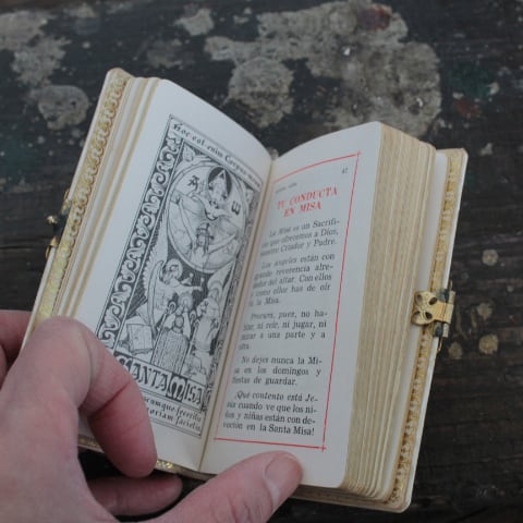 コミュニオン 聖書 | Paris6e『パリ6区』