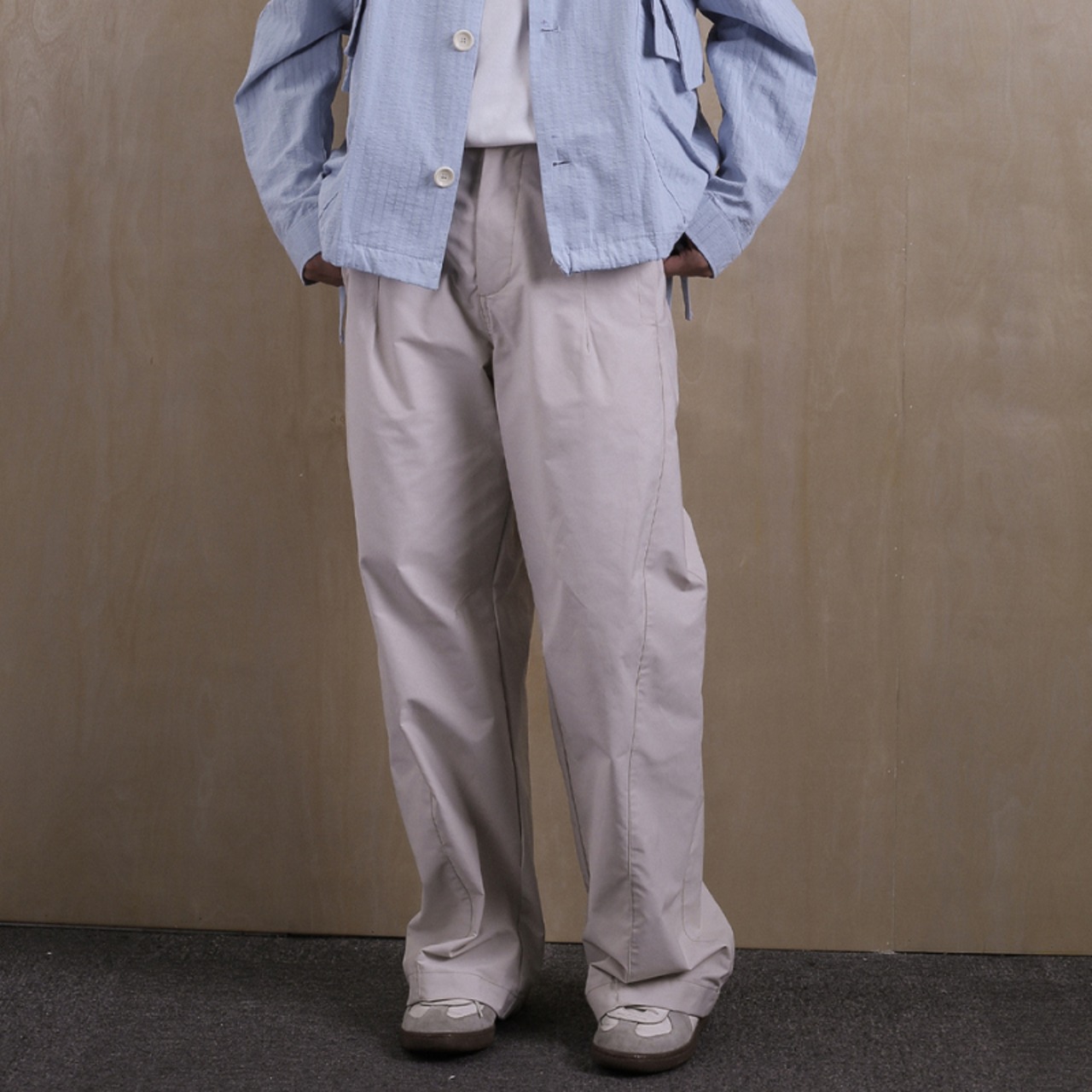 プリットデザインルーズストレートカジュアルパンツ　0810