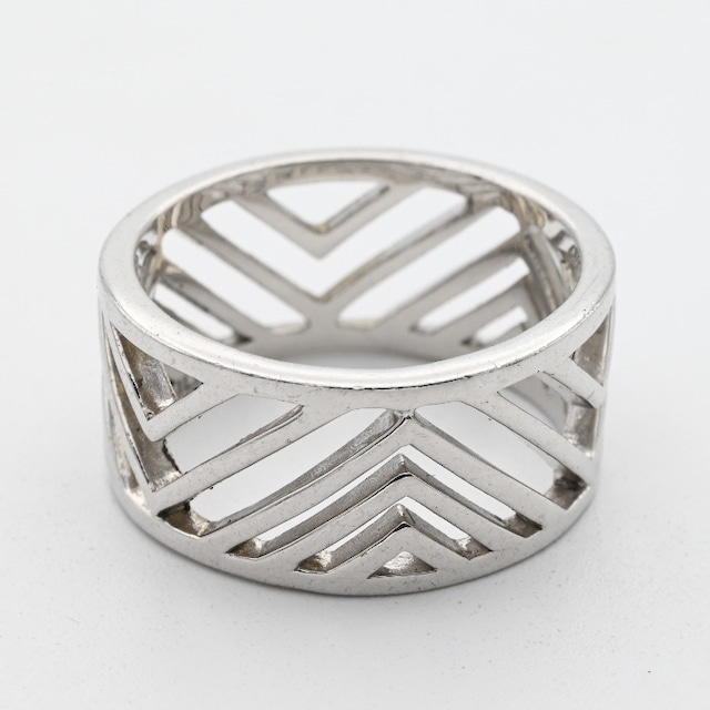 Open Cut Herring Bone Design Ring #14.5 / Thailand